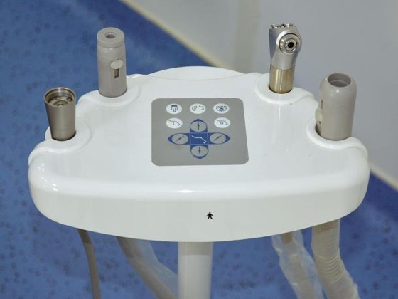 牙科综合治疗机