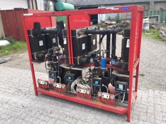 Kühlsystem mit 4 Scroll-Kompressoren