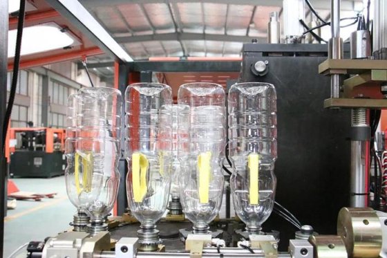 全自动 4 腔 PET 塑料瓶吹瓶机