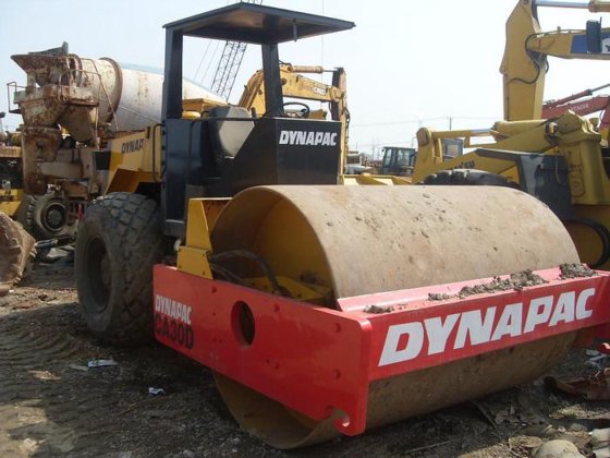2011 Dynapac CA25D