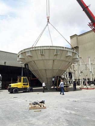 cs-3000 セメントサイロ