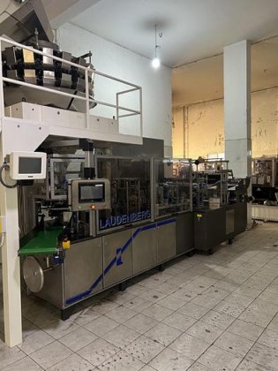 ジッパー付きドイパック包装機