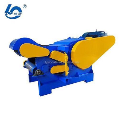 CE 认证木托盘撕碎机/工作效率高的汽油树木削片机/移动式木材削片粉碎机