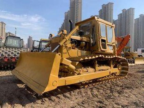2011 CATERPILLAR D6D