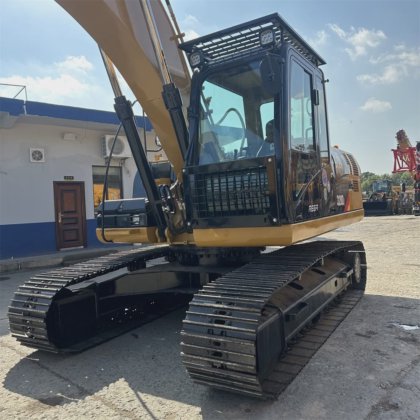cat 320d