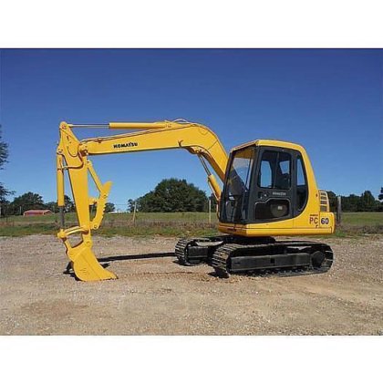 KOMATSU PC60