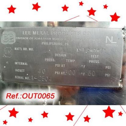 搅拌器--约700升的搅拌器 "利"。