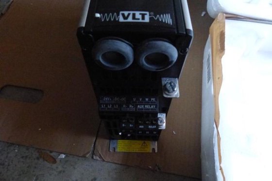 周波数コンバータ