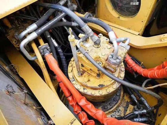 2021 CAT 330d