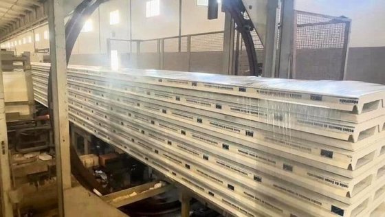 PUMA AUTOMATIC CONTINUOUS SANDWICH PANEL