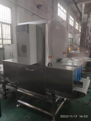 全自动工业食品传送带金属探测器检测食品 X 射线检测设备
