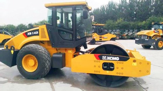XCMG XS143