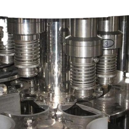 全自动小瓶水清洗灌装旋盖机出售