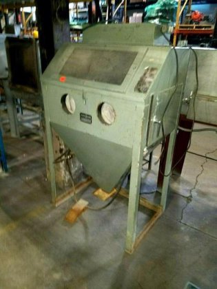 Econoline Sandblaster 36" Sand Blast