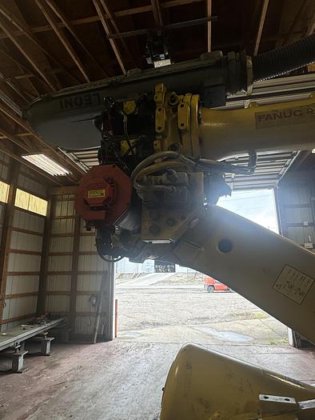 FANUC R-2000iC/165F ROBOT WITH R-30iB