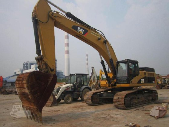 2021 CATERPILLAR 345D