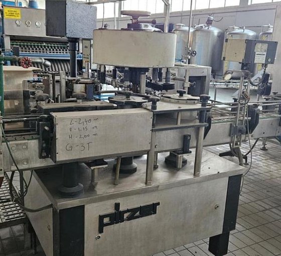 ラベリングマシン