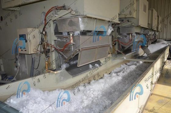 无纺布机纺织废料棉绒宠物纤维开松混合机打包机带称重控制系统，带尖刺格子和平格子