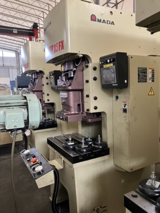 2017 AMADA TP35FX 35T 压力机