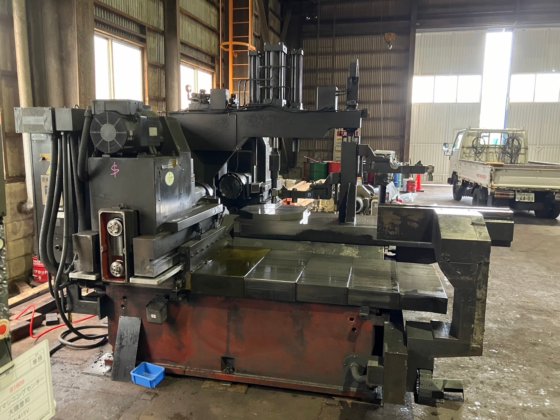 2005 年不明 DAI700 数控双相铣床