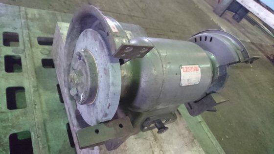 日立工機正体不明ダブルエンドグラインダー