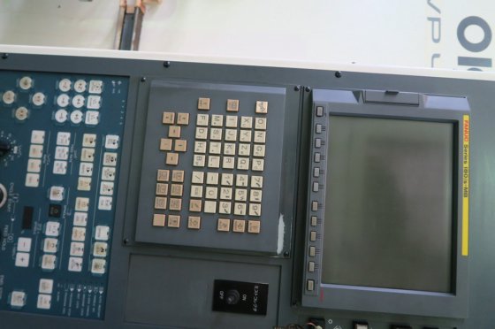 2007 OKK VP400 立形マシニングセンタ