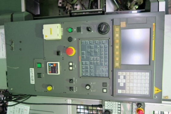 2016年高松XW-200数控车床