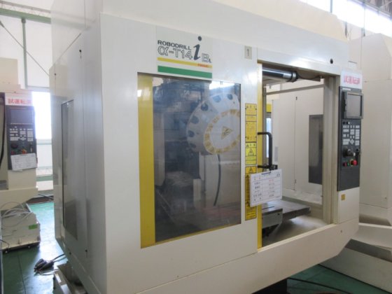 2000 发那科 α-T14iBL 机器人钻床