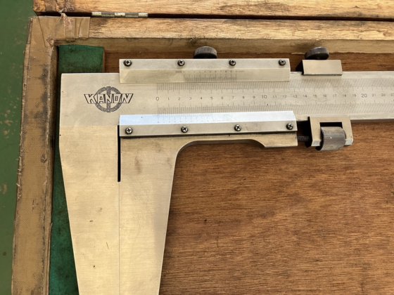 卡农 SCM200 游标卡尺