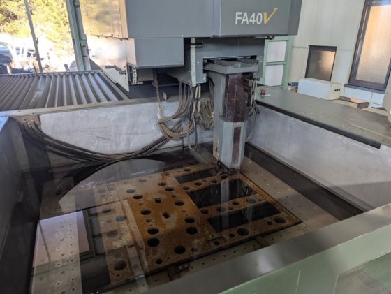 2007年三菱FA40VM电火花线切割机