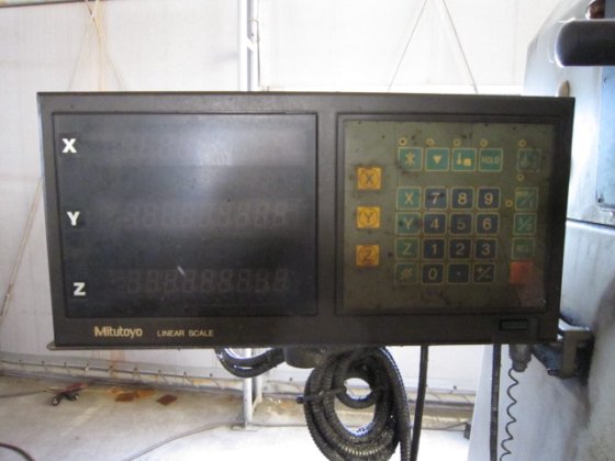 1990 日立精工 2MW-V 立式磨机