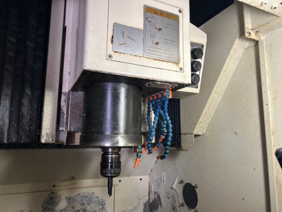 2002年 オークマ MB-46VA 立形マシニングセンタ