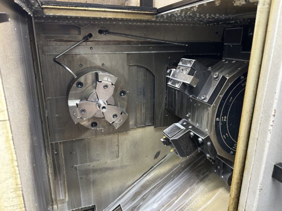 2012 OKUMA 2SP-250H Torno CNC