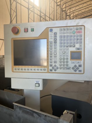 2000 三菱 FA20 放电加工机线切割