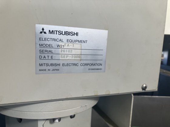 2000 三菱 FA20 放电加工机线切割