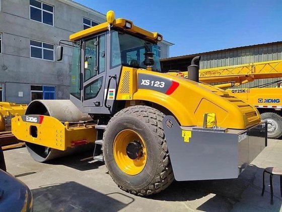 XCMG XS122