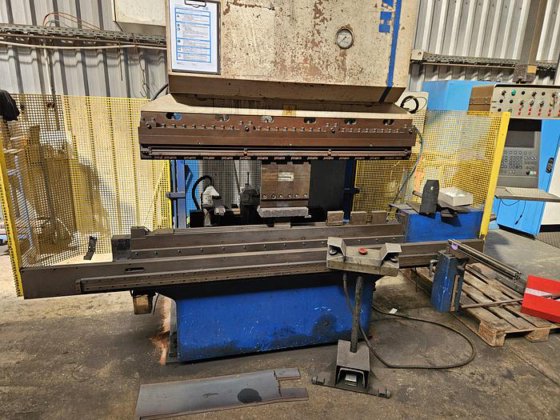 Haemmerle 35T press