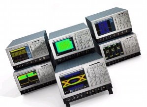 Tektronix TDS7104 in United States
