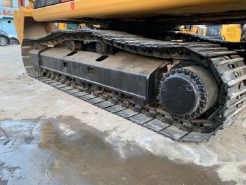 CATERPILLAR 幼虫330BLの掘削機