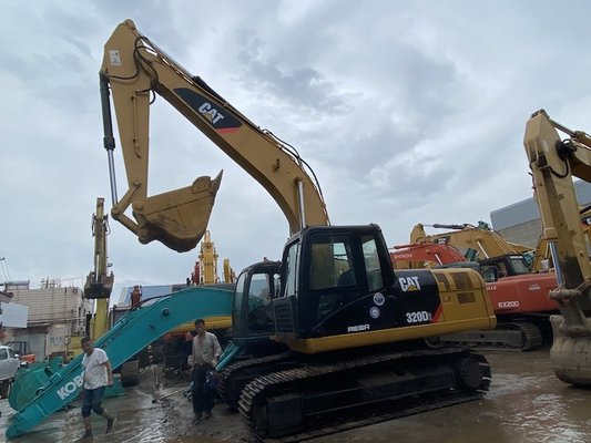 CAT 320D