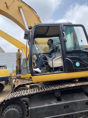 CAT 330D