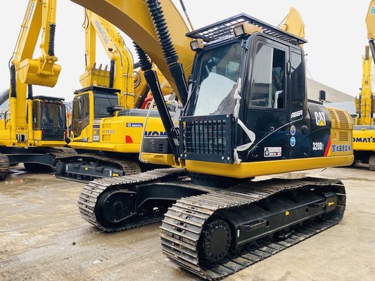 CAT 320D