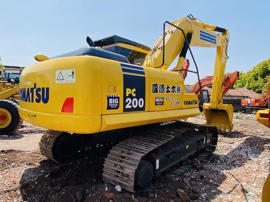Komatsu PC200-7