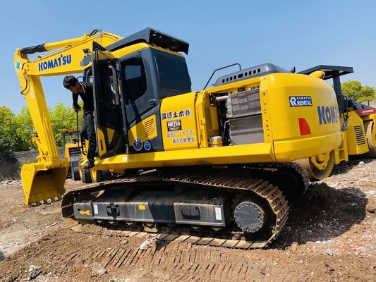 Komatsu PC200-7