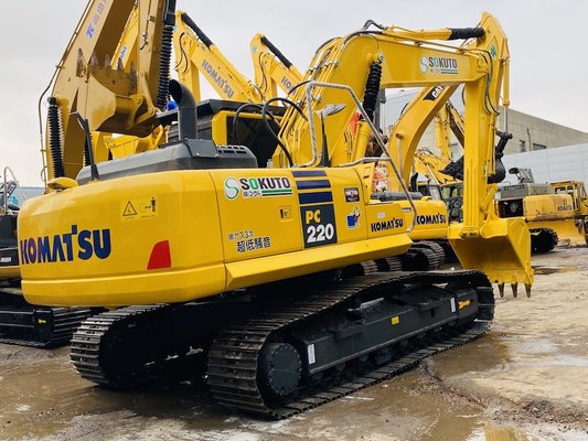 Komatsu PC220-8