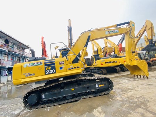Komatsu PC220-8