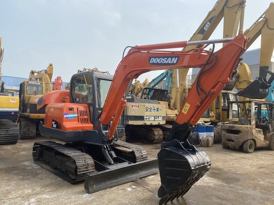 Doosan DX60