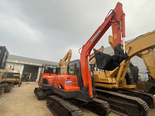 Doosan DX60