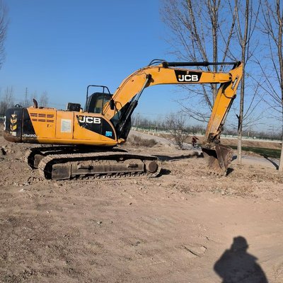 JCB JS220LC