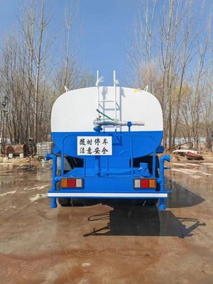 15CBM 185hp 金兰东风洒水车 水箱车出售
